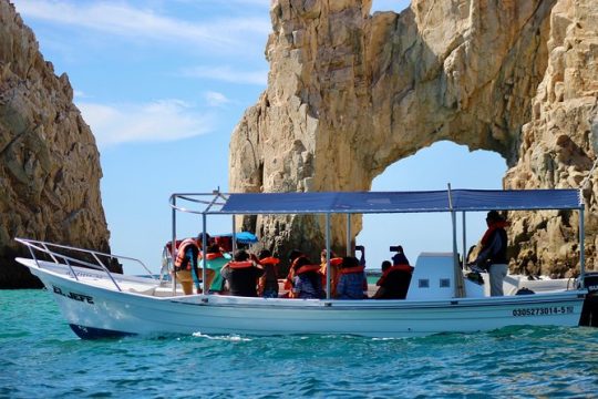 Shared ride to the arch of Cabo San Lucas