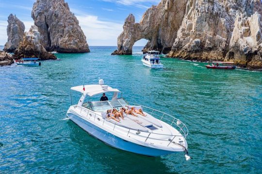 Your Own Private Luxury Yacht Experience in Cabo