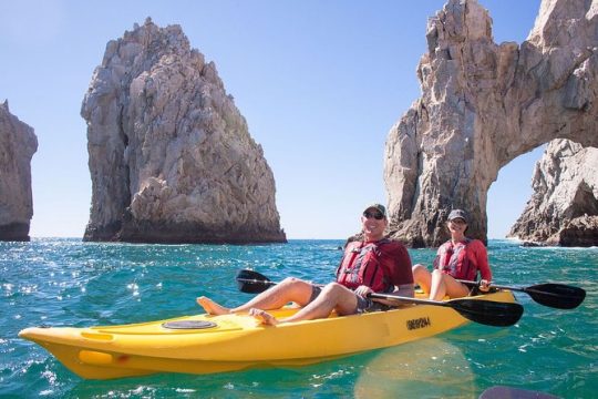 Private Los Cabos Arch and Playa del Amor Tour by Glass Bottom Kayak